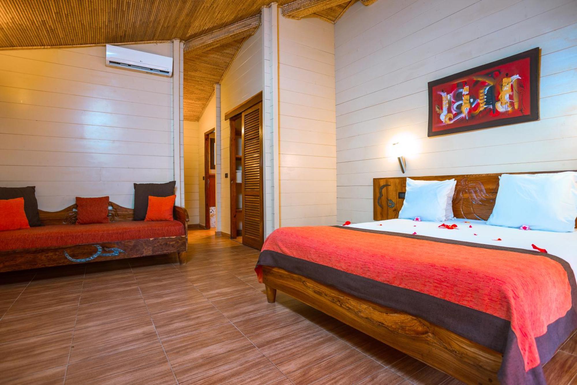 Royal Horizon Baobab Hotel Somone Exterior photo