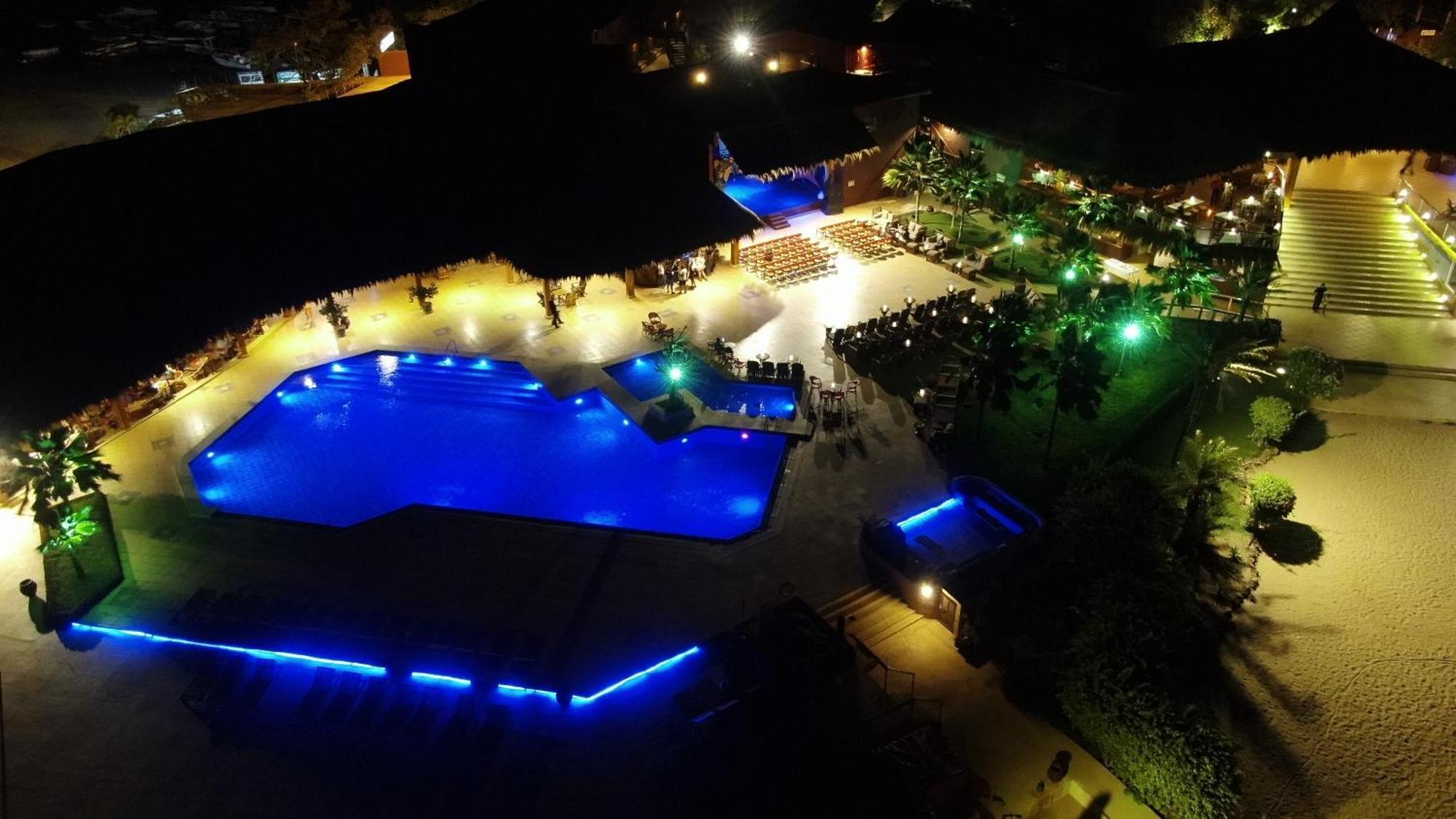 Royal Horizon Baobab Hotel Somone Exterior photo