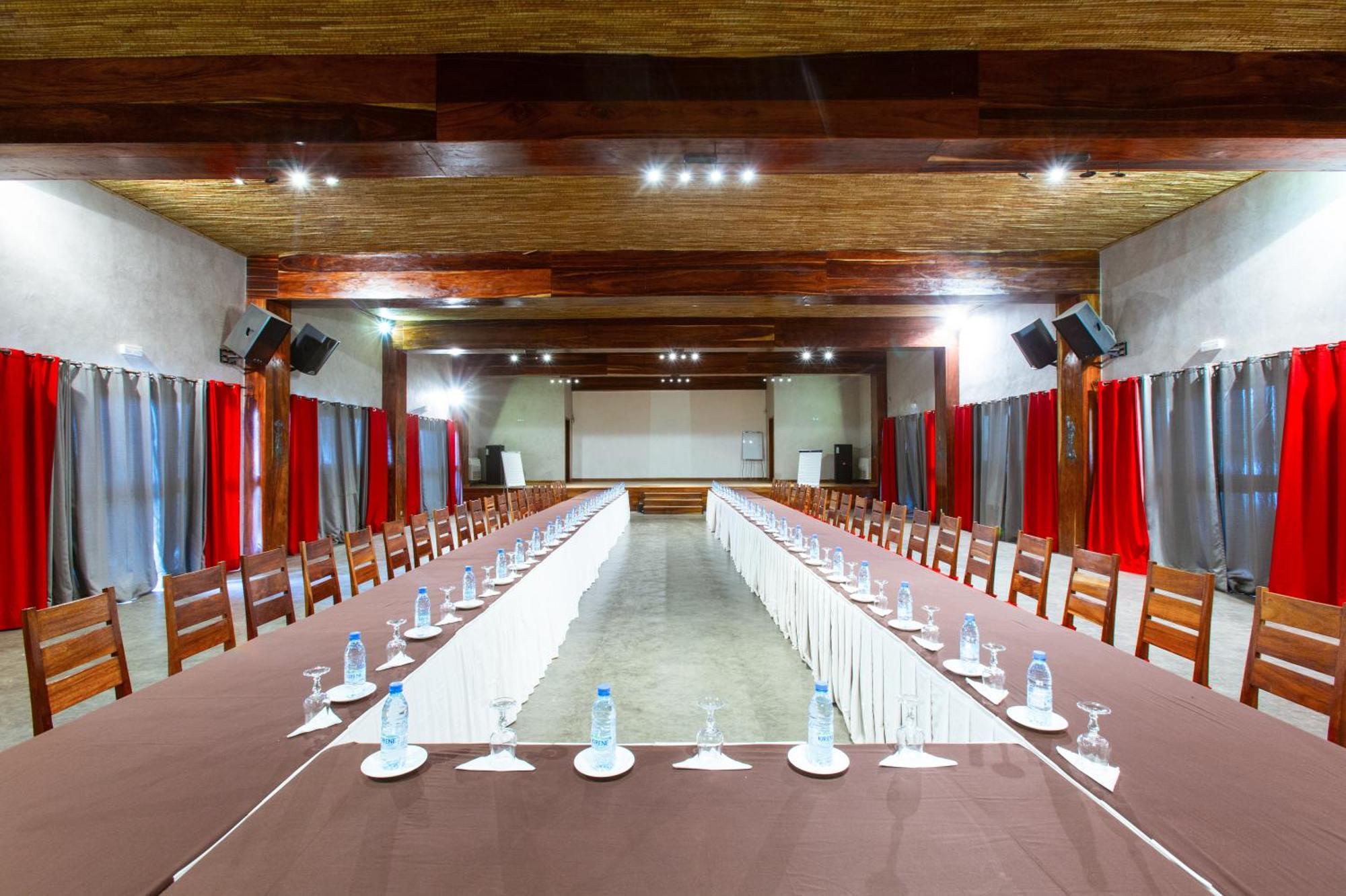 Royal Horizon Baobab Hotel Somone Exterior photo